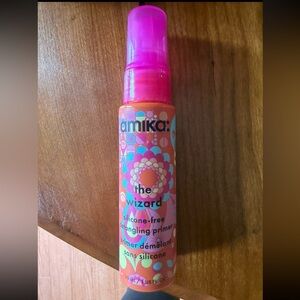 ❤️ 3/$25 Amika The Wizard Detangling Primer
